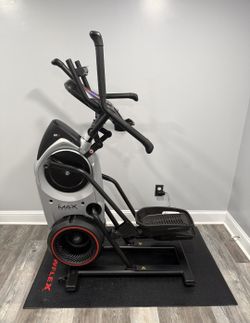 BowFlex MaxTrainer M6  - Make offer