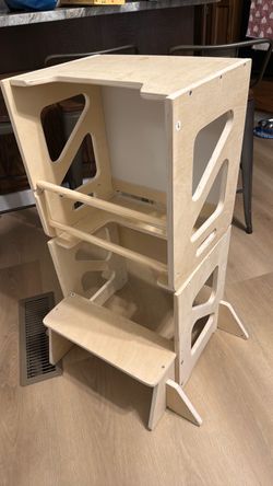 Toddlers table activity table and chair