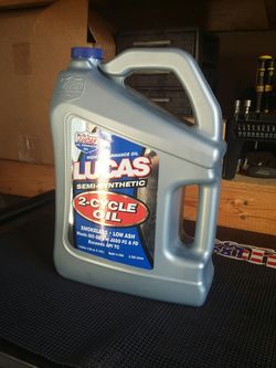Lucas Oil 2-stroke