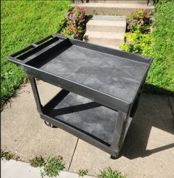 Utility Carts, Heavy Duty, Smooth rolling with 5" quiet rubber casters - 2 swivel, 2 rigid