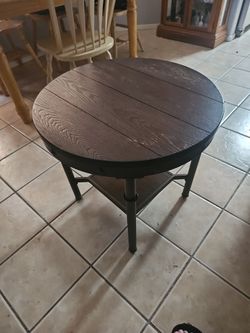 Round Wood Top End Table with Metal Base