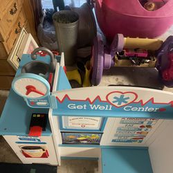 Kids Get Well Center Doctor Station