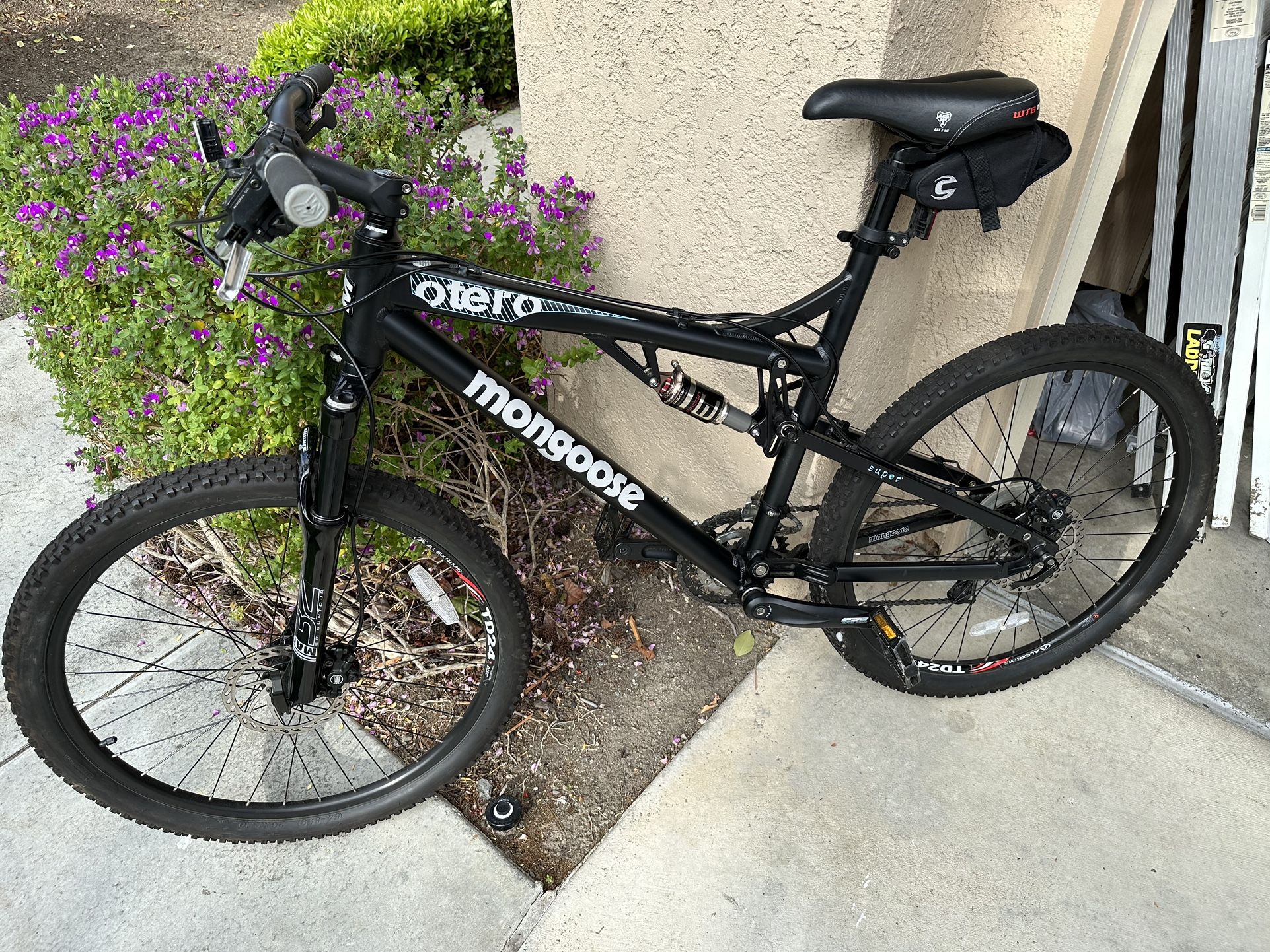 Mongoose Otero Super Sport - Mountain Bike for Sale in San Juan