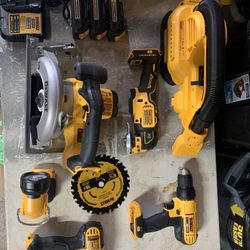Dewalt 20 V Miscellaneous Tools (Bundle)