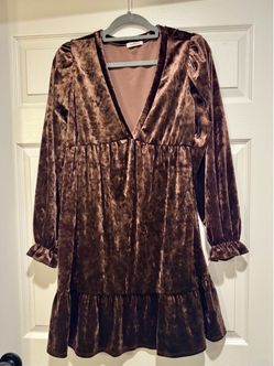 GeeGee Brown Velvet Long Sleeve Dress (L)