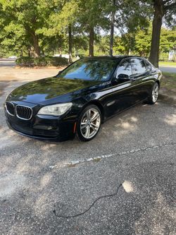2013 BMW 750