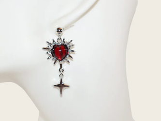 12 Pairs Red Heart Drop Earrings – New Wholesale Lot