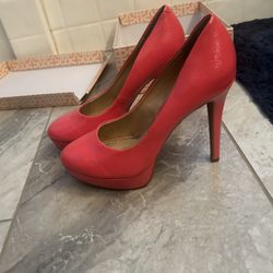 Gianni Bini high heels size 7 1/2
