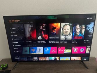 50” Vizio 4K Smart TV (D50X-G9) + Sanus Wall Mount Bundle