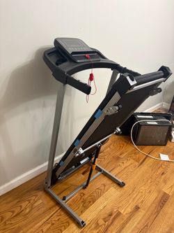 Folding Treadmill with Display Console