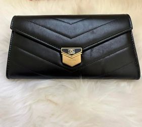 Chanel Leather Wallet Excellent Condition