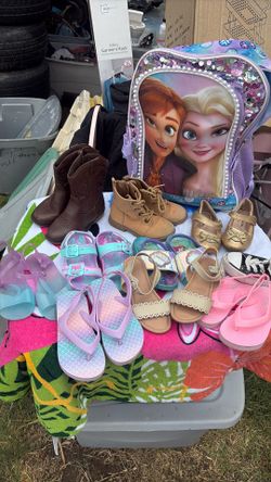 Little girls shoes 6 to 8