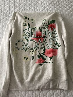 selena gómez hoodie