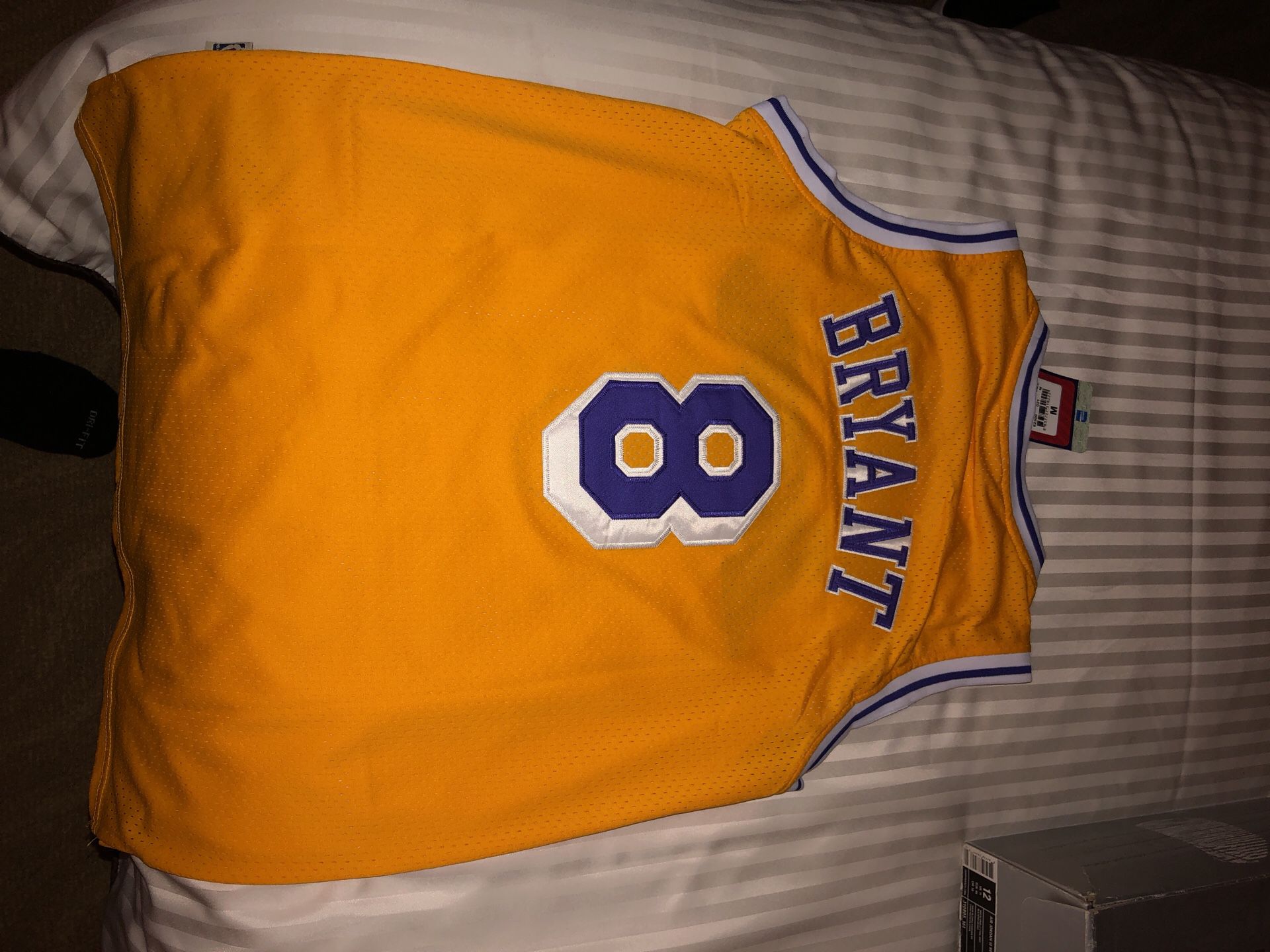 MEN'S MICHELL & NESS AUTHENTIC Size 48-XL #24 KOBE BRYANT JERSEY for Sale  in Jacksonville, FL - OfferUp