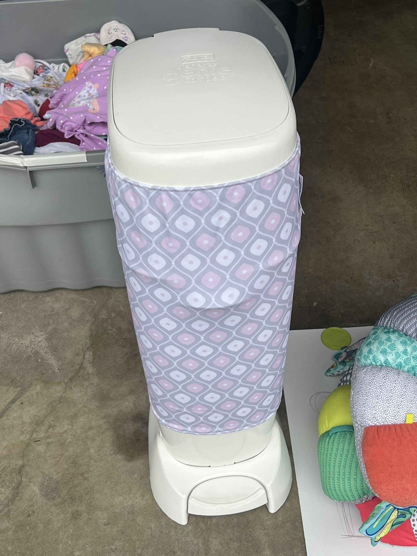 Diaper Genie With Cover
