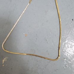 10k Gold Plated Brand New Womens Nwcklace