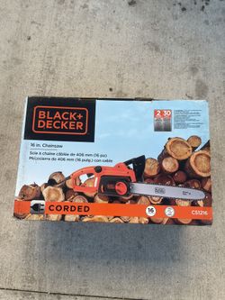 Chainsaw Black + Decker 