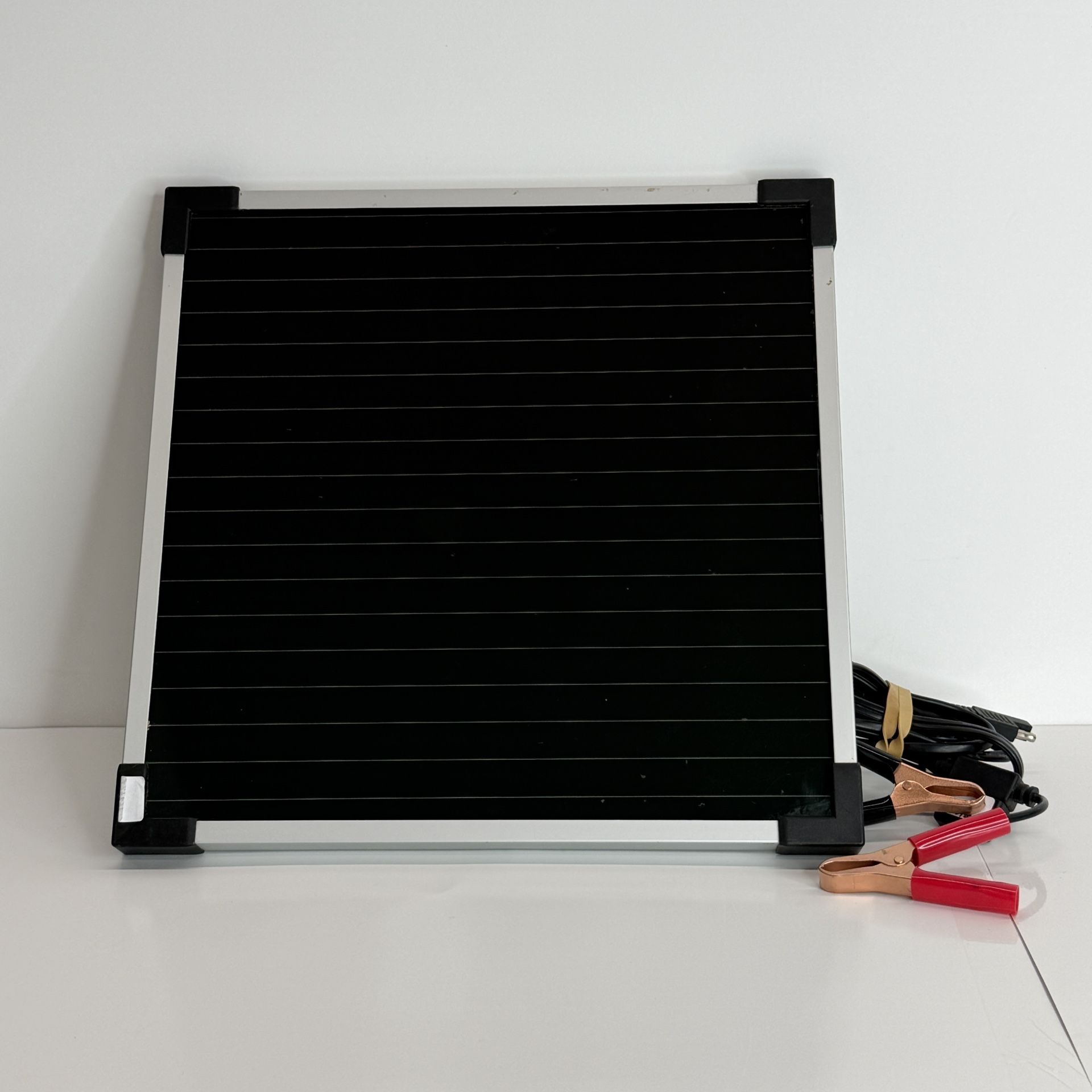 Coleman 6W 12V Solar Battery Maintainer