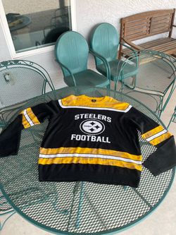 Vintage look Pittsburgh Steelers Men’s Sweater Size XXL in Excellent Condition from Non Smoking home - official NFL Merchandise