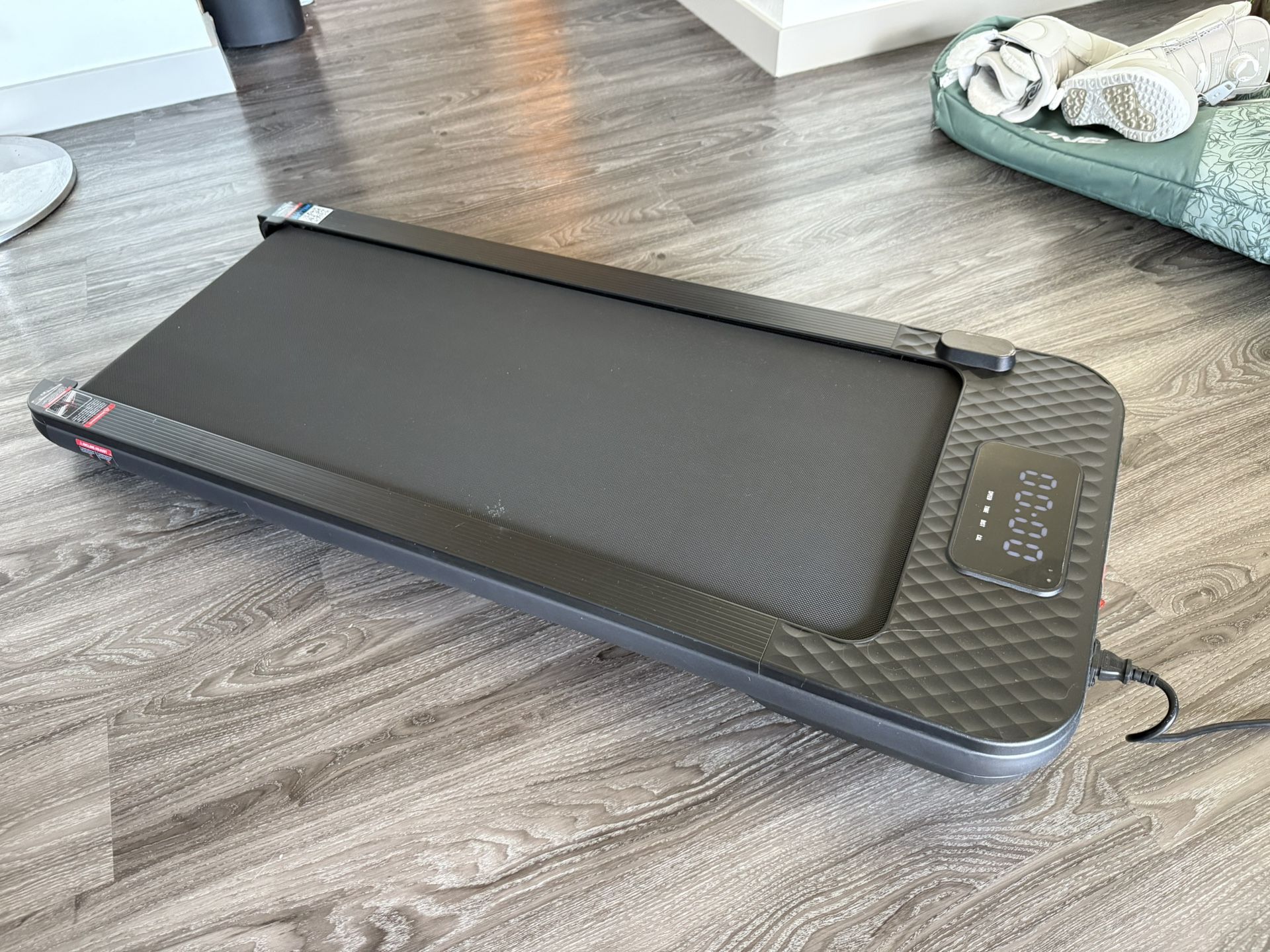 Walking Pad - Barely Used, Great Condition!