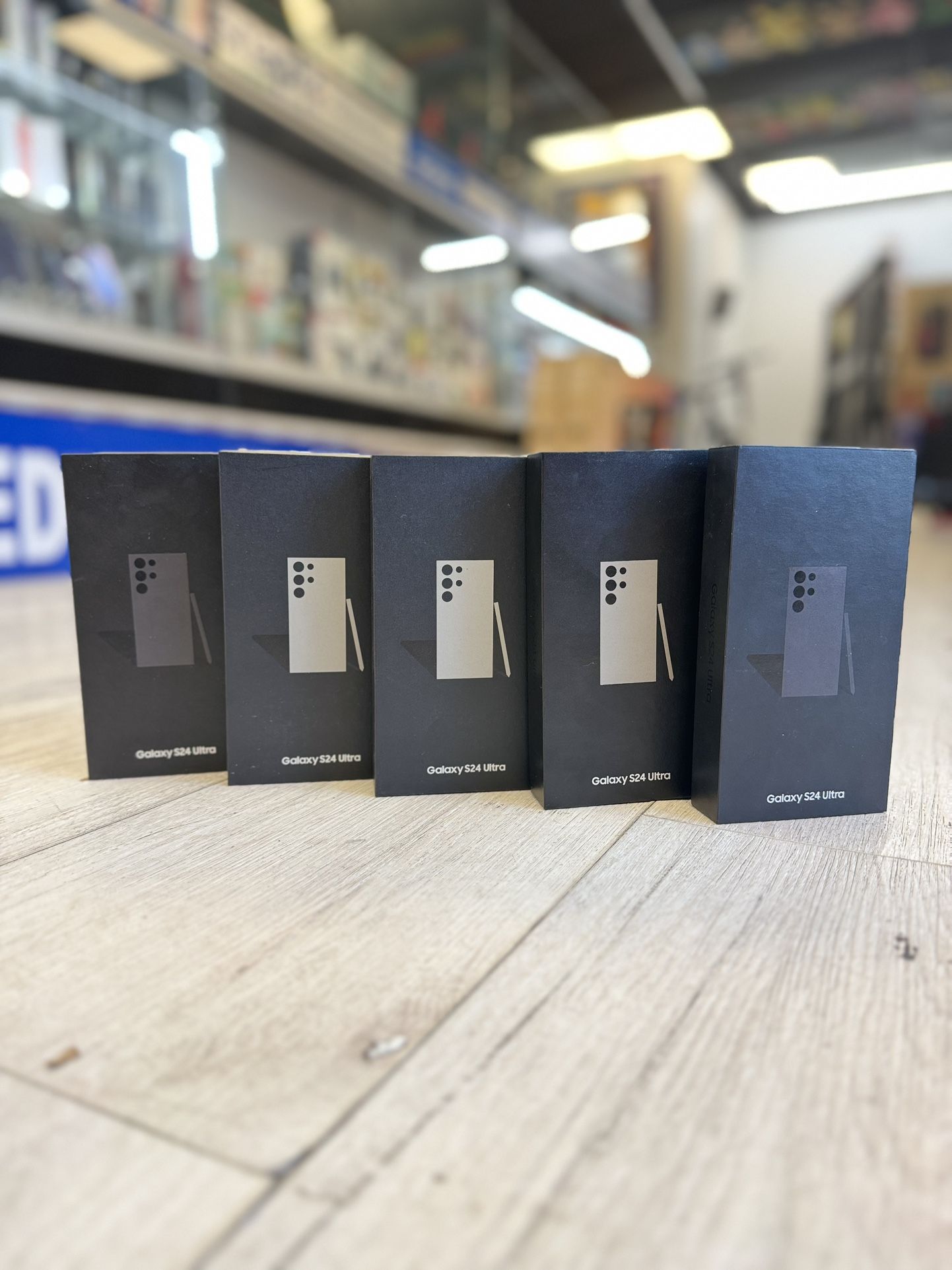 Samsung Galaxy S24 Ultra  (Unlocked) (Take It Home In Payment/ llévatelo a casa en pagos) 