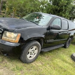 2007 Chevy Suburban 