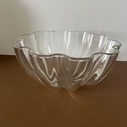 Georgeous Villeroy & Bach Crystal Serving Bowl