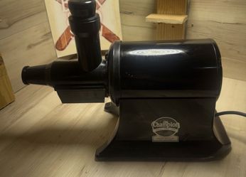 Champion Electric Commercial Juicer