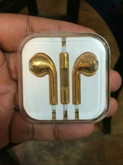 GOLD EARBUDS HEADPHONES 🔥🔥 REMOTE VOLUME CONTROL MIC 🔥🔥FOR IPHONE/SAMSUNG /LG/ANDROIDS/UNIVERSAL 🔥🔥🔥 $