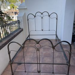 Antique Cast Iron Full Size Bed Frame