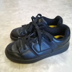 Safetrax Kobe slip resistant black leather work shoes Mens size 10 