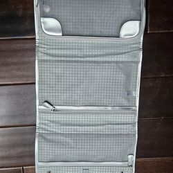 Dior Beauty organizer