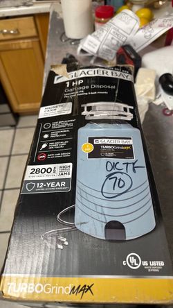 1 HP GLACIER BAY   GARBAGE DISPOSAL NEW