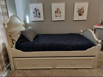 Beautiful Twin Bed With Trundle + Bookshelf