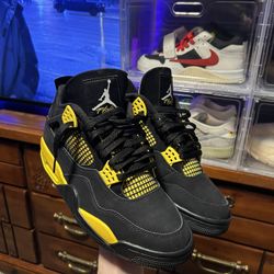Jordan 4 ‘Yellow Thunder’
