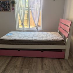 Pull Out Twin Wooden Bed w/ Matress