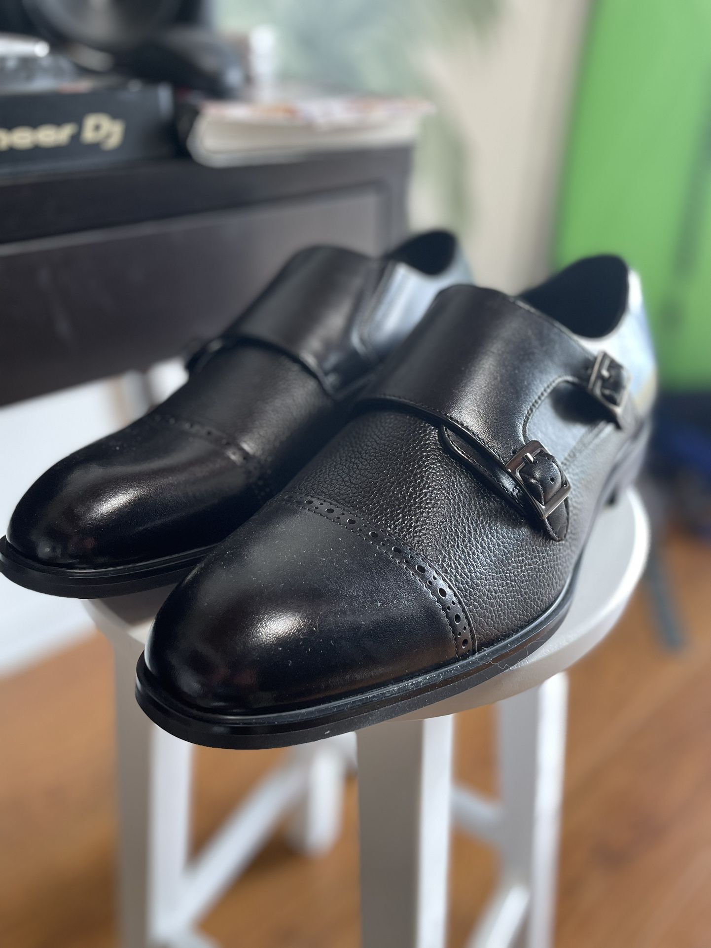 Mens Dress Shoes - New Size 12 