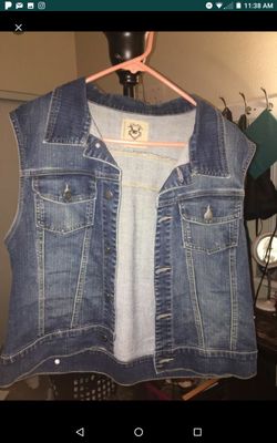 Plus size denim vest