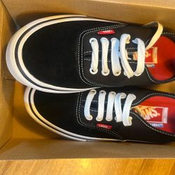 Vans Authentic Pro 
