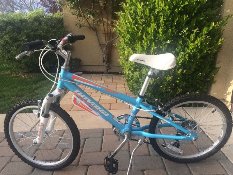Novara Pixie 20" six speed bike (Boys)