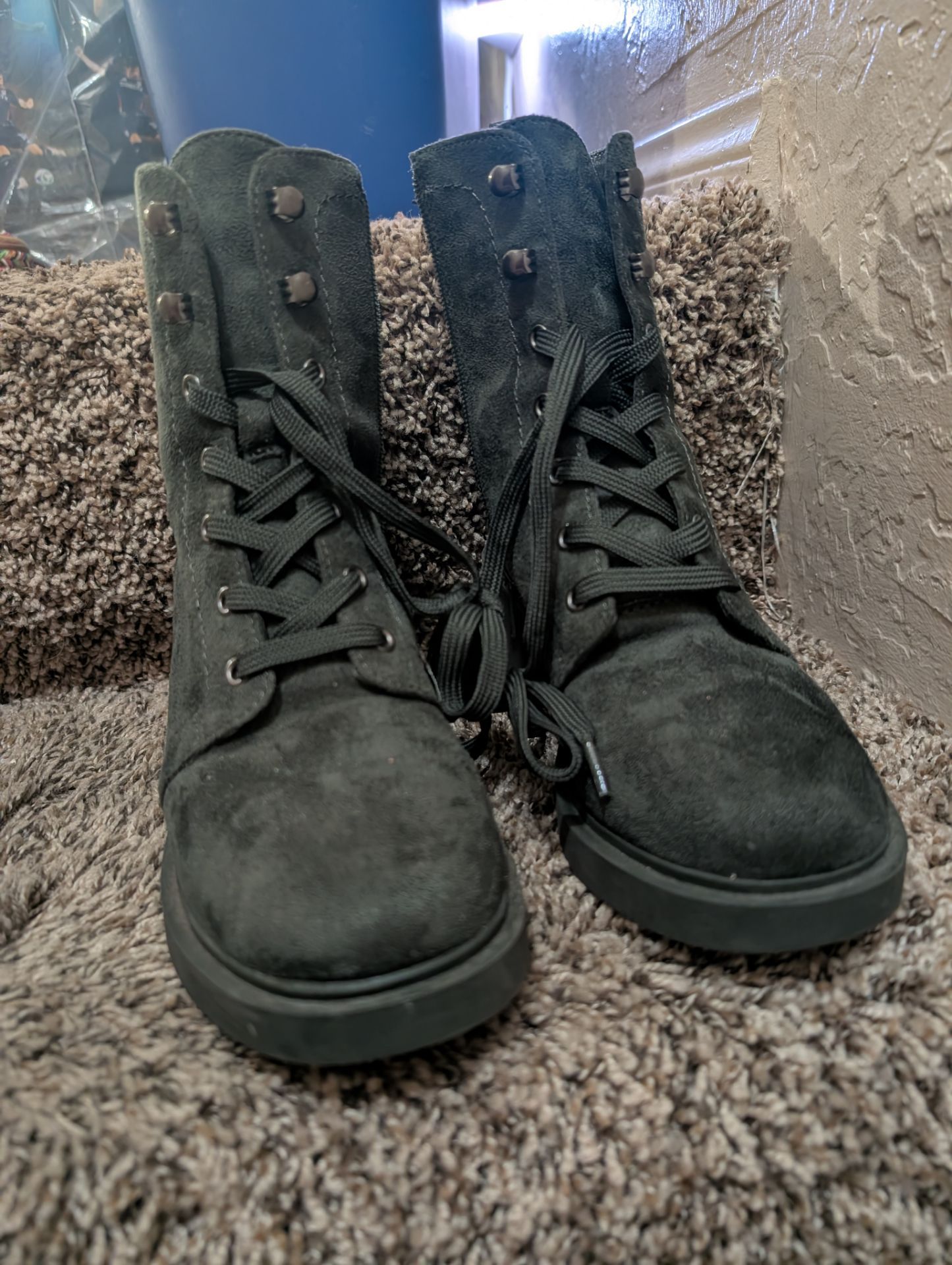 Olive Green boots! $15obo (Women's Size 6)