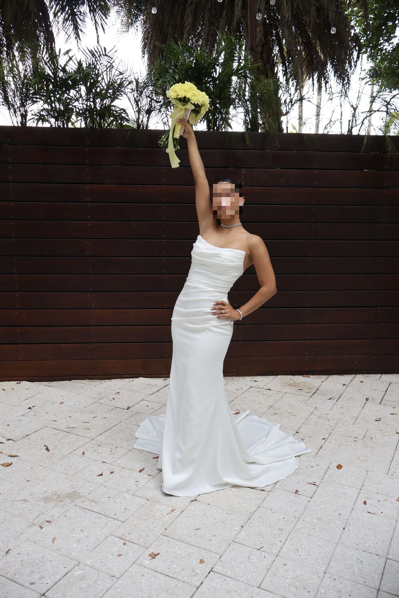 Wedding Dress – Modern and Elegant Mermaid Style in Draped Satin