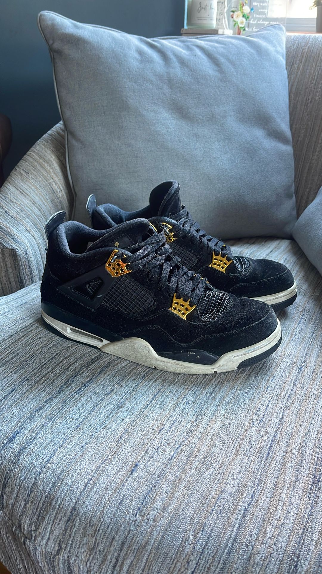 Jordan 4s Black and Gold