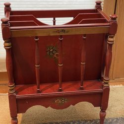 WOODEN ANTIQUE MAGAZINE HOLDER 