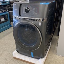 GE Profile Washer And Dryer (2 In 1) With Ventless Heat Pump