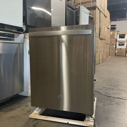💦 NEW GE - Top Control Built-In Dishwasher with Fingerprint Resistance and 55 dBA - Stainless Steel