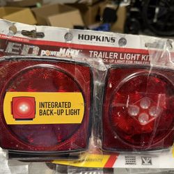 HOPKINS Towing Solutions Trailer Light Kit – Passenger Side Backup Light & Wiring Kit (Open Box)