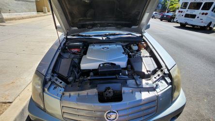 2004 Cadillac CTS