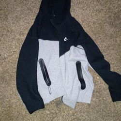 Black And Gray Nike Tech