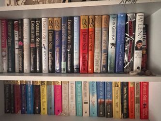 Lot of English Books – Danielle Steel & More (90+ Books)